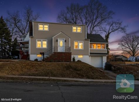 631 Elm Street Roselle NJ 07203