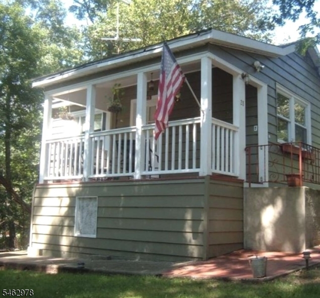 28 Harvard Trail Hopatcong NJ 07843