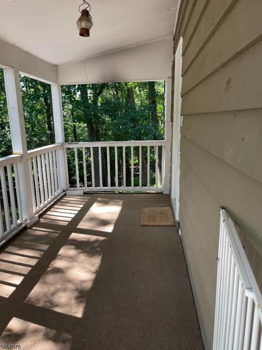 28 Harvard Trail Hopatcong NJ 07843
