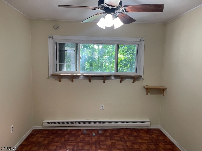 28 Harvard Trail Hopatcong NJ 07843