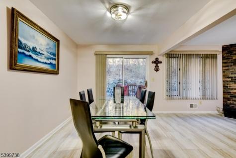 6 Hansen Place Wayne NJ 07470