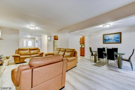 6 Hansen Place Wayne NJ 07470