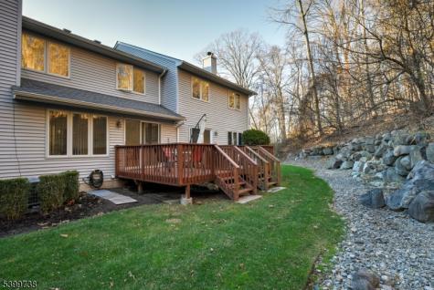 6 Hansen Place Wayne NJ 07470