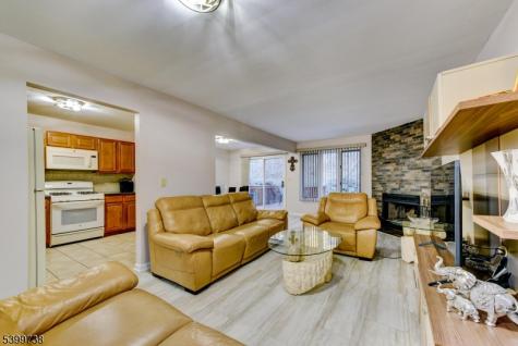 6 Hansen Place Wayne NJ 07470