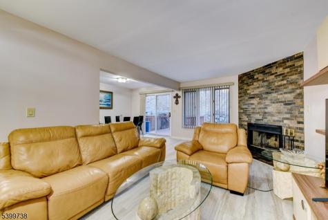 6 Hansen Place Wayne NJ 07470