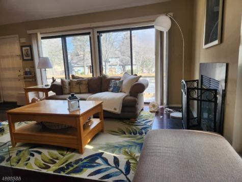 64 Sycamore Court Bernards NJ 07920