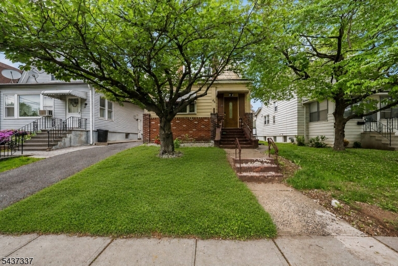 86 Curie Avenue Clifton NJ 07011