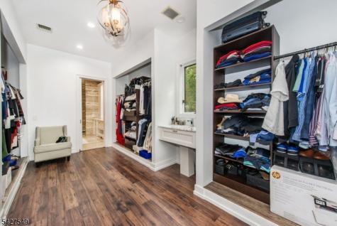 4 Springwood Terrace Kinnelon NJ 07405