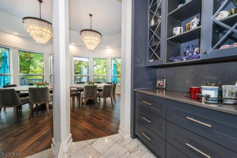 4 Springwood Terrace Kinnelon NJ 07405