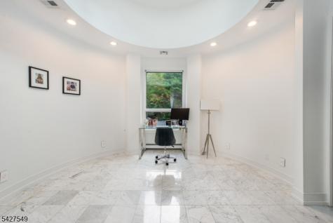 4 Springwood Terrace Kinnelon NJ 07405
