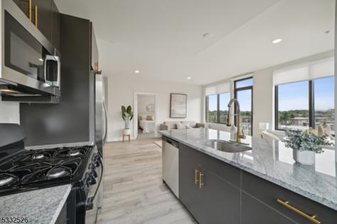 45 S Grove Street East Orange NJ 07018