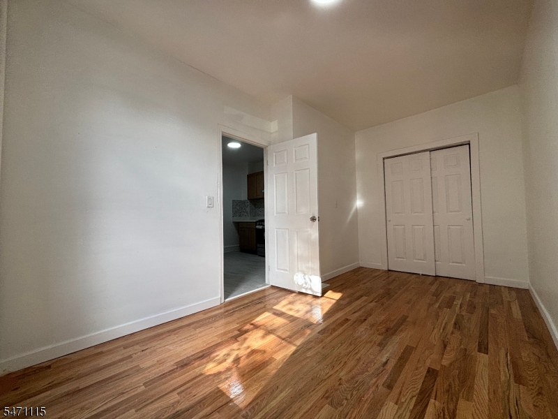 1084 Anna Street Elizabeth NJ 07201