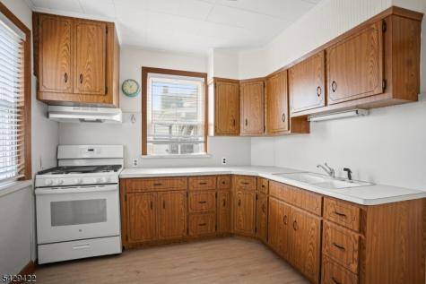 608 Washington Avenue Belleville NJ 07109