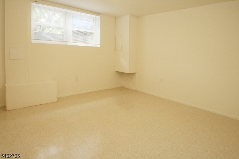 1 Carriage Way Montclair NJ 07042
