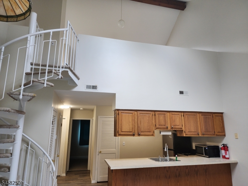 5 Red Lodge Dr Unit 6 Vernon NJ 07462