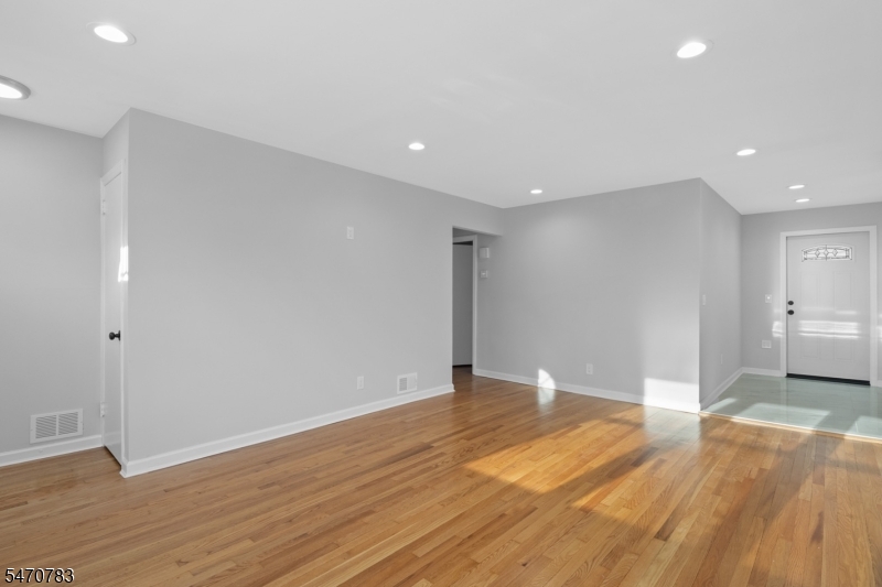26 Kipling Avenue Springfield NJ 07081
