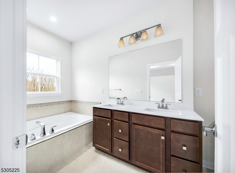 9 Peckwell Street Mount Olive NJ 07828