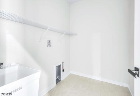 9 Peckwell Street Mount Olive NJ 07828