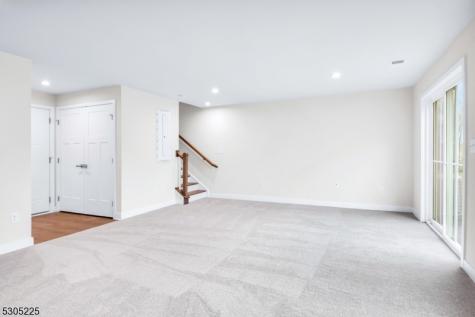 9 Peckwell Street Mount Olive NJ 07828