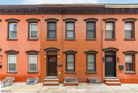 16 Eagle Street Newark NJ 07102