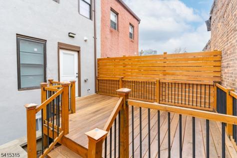 16 Eagle Street Newark NJ 07102