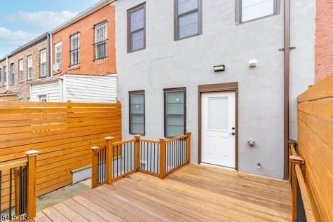 16 Eagle Street Newark NJ 07102