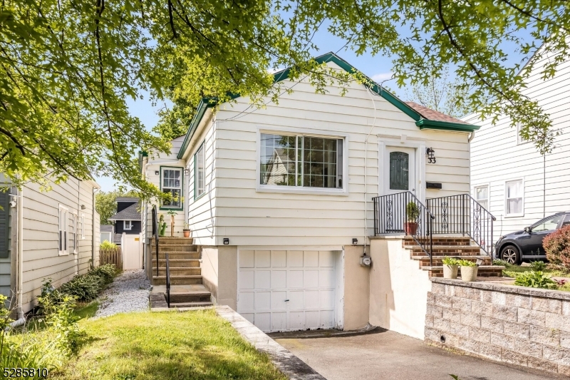 33 Linden Avenue Montclair NJ 07042