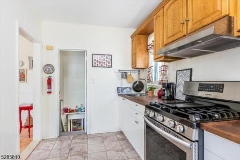 33 Linden Avenue Montclair NJ 07042