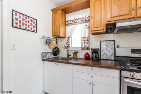 33 Linden Avenue Montclair NJ 07042