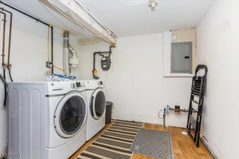 33 Linden Avenue Montclair NJ 07042