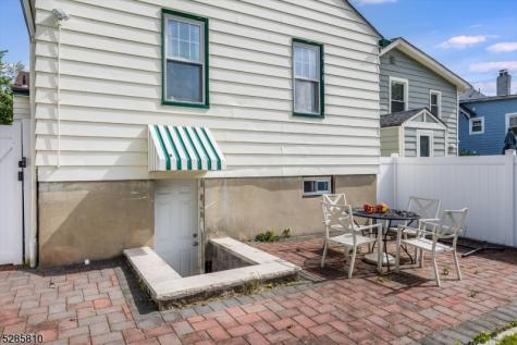33 Linden Avenue Montclair NJ 07042