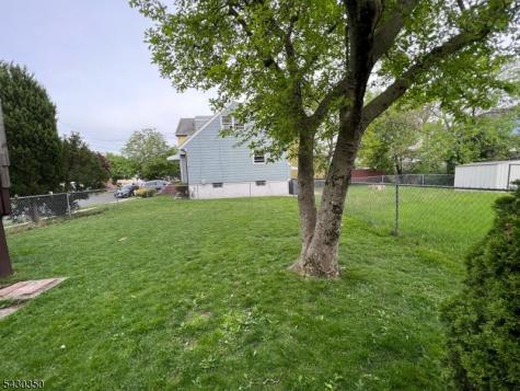 301 W Elm Street Linden NJ 07036