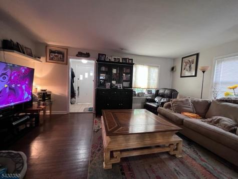 301 W Elm Street Linden NJ 07036