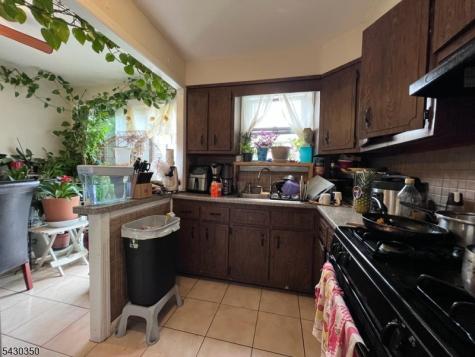 301 W Elm Street Linden NJ 07036