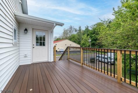 67 Water Street Milford NJ 08848