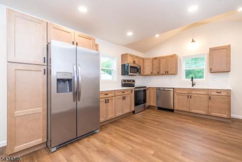 67 Water Street Milford NJ 08848