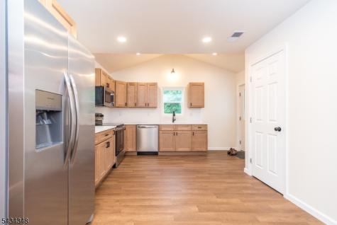 67 Water Street Milford NJ 08848