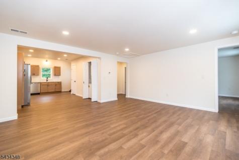 67 Water Street Milford NJ 08848