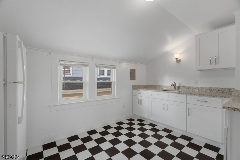 275 Greylock Parkway Belleville NJ 07109