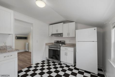 275 Greylock Parkway Belleville NJ 07109
