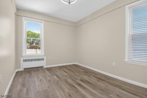 29 Wolf Place Irvington NJ 07111