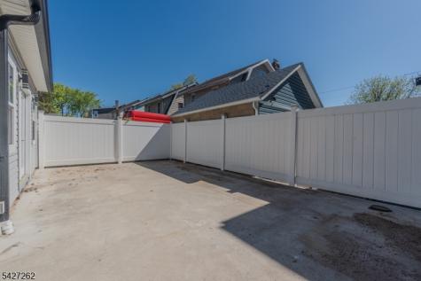 29 Wolf Place Irvington NJ 07111