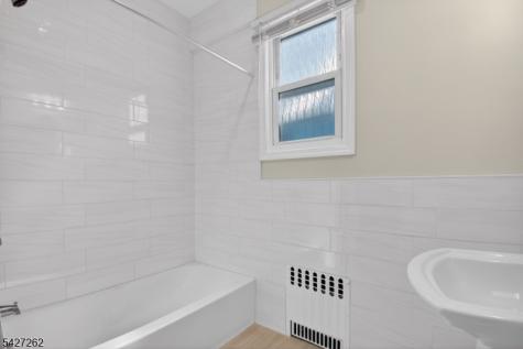 29 Wolf Place Irvington NJ 07111