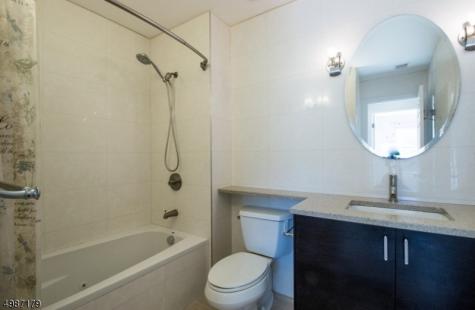 22 Frankie Lane East Hanover NJ 07936