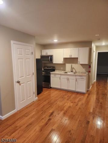 175 RT23 Hamburg NJ 07419