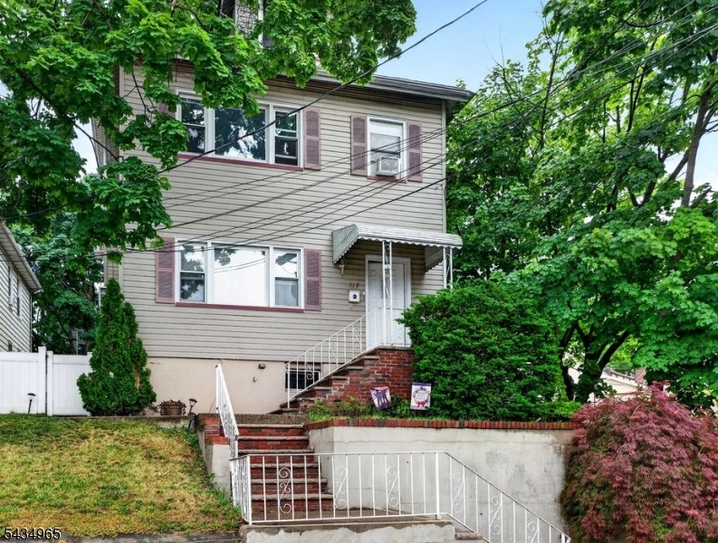 319 Paterson Avenue East Rutherford NJ 07073