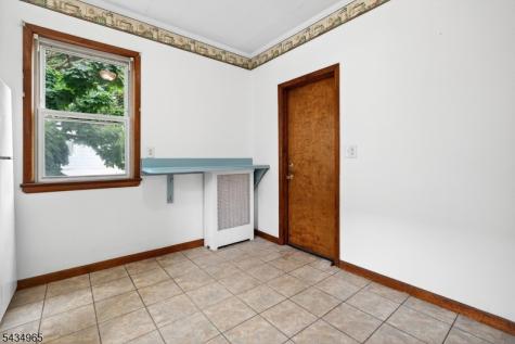 319 Paterson Avenue East Rutherford NJ 07073