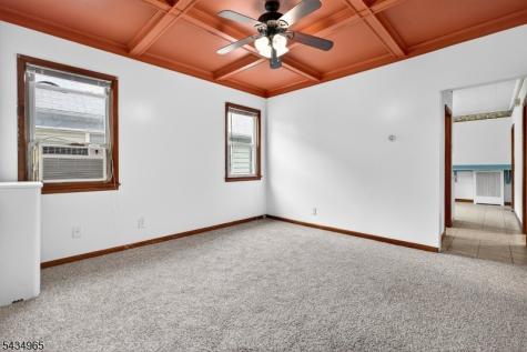 319 Paterson Avenue East Rutherford NJ 07073