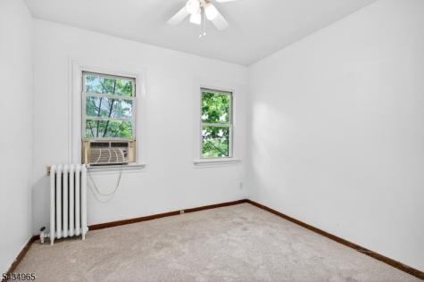 319 Paterson Avenue East Rutherford NJ 07073