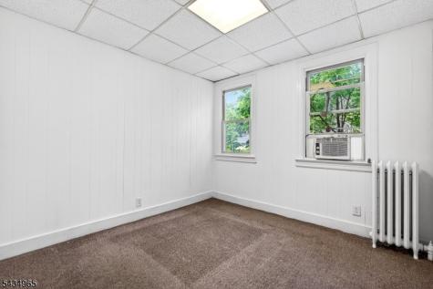 319 Paterson Avenue East Rutherford NJ 07073